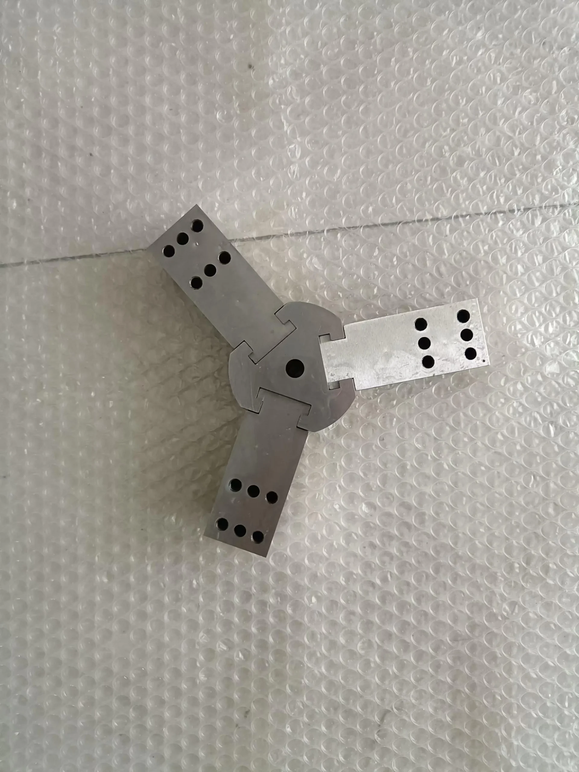 精密装配件
